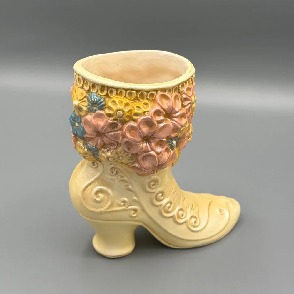 Highfill's Ceramics‎ Vintage Victorian Boot Shoe Vase Floral Cream Pink 6 Inch